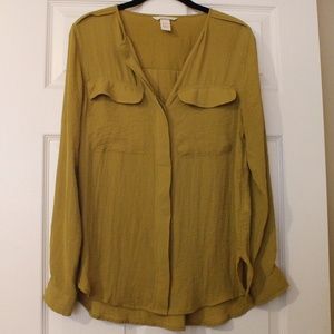 H&M Green Blouse Size 6